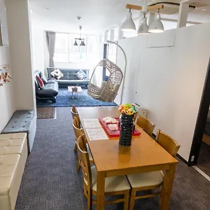 Sunday Peace 猿猴橋 #27 Apartment